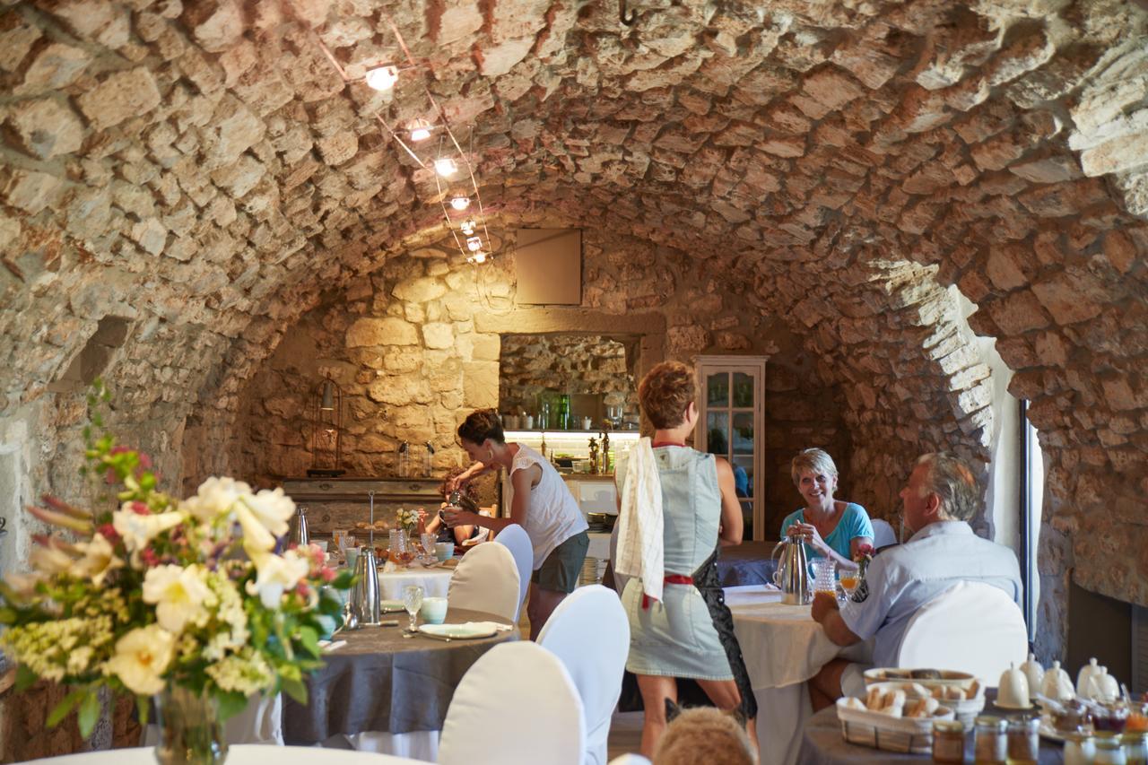 Le Pre De L'Aube Bed & Breakfast Montjoyer Exterior foto