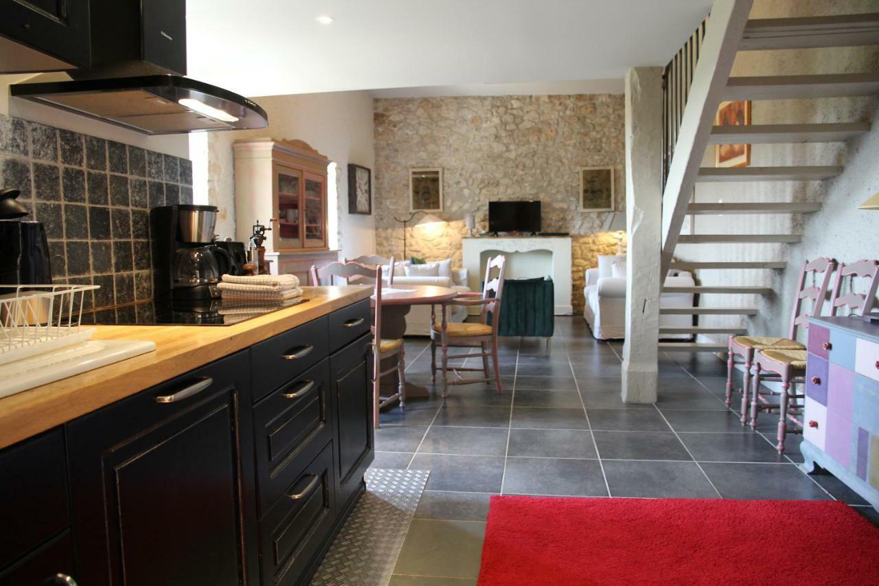 Le Pre De L'Aube Bed & Breakfast Montjoyer Exterior foto
